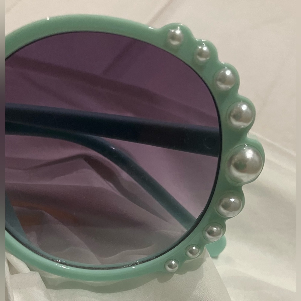 Kids sunglasses NWT